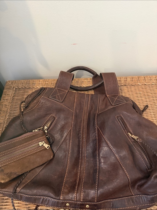 Andrew Marc Other - Brown Leather Unisex Andrew Marc Carry-All Bag